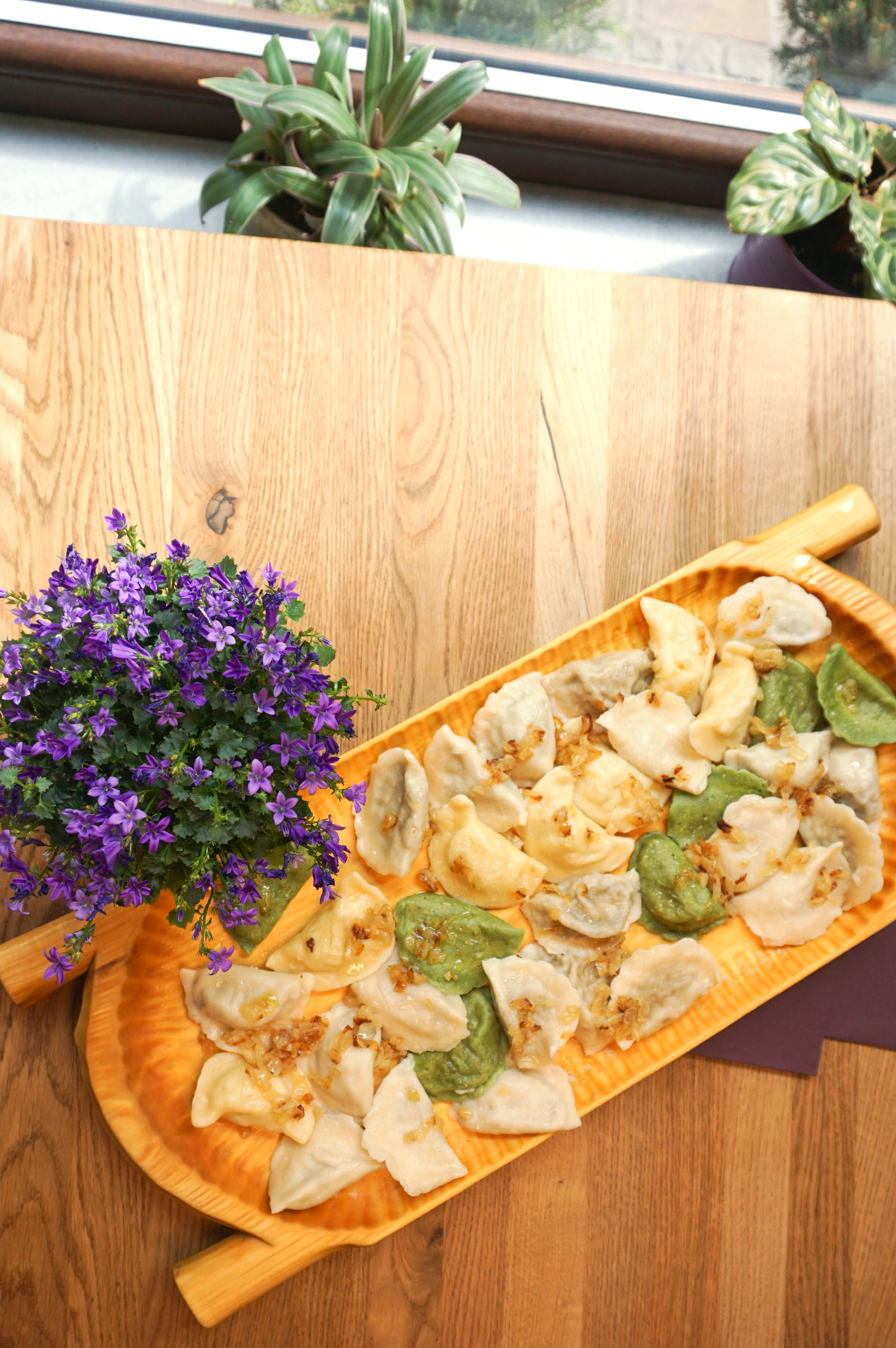 Sharing boards with dumplings