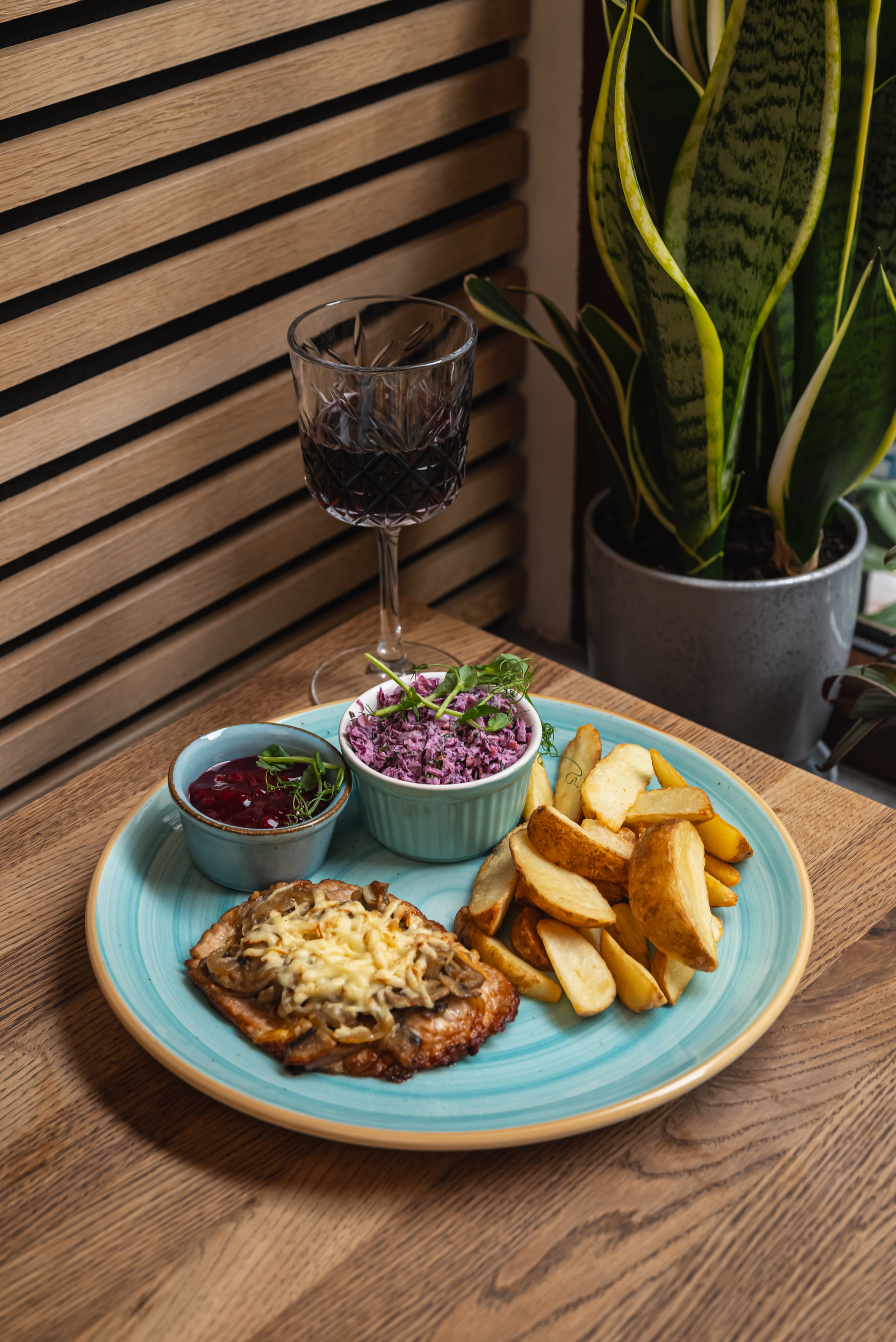 Grilled pork loin Highlander style